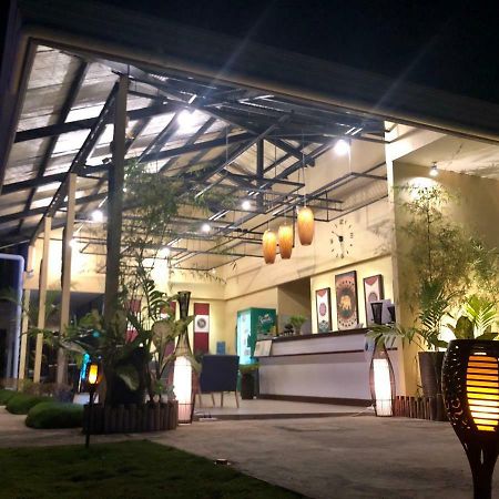 热浪潜水度假村 Keep Diving Resort Bohol Exterior photo